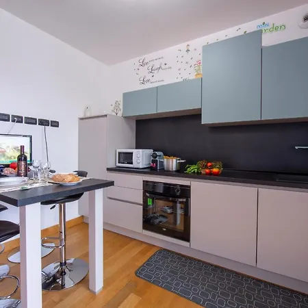 Temporaryflat Parco Vittoria D15 Апартаменты *